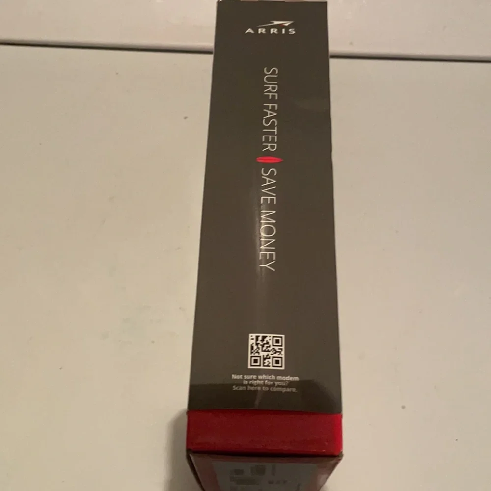 ARRIS Surfboard SB8200 DOCSIS 3.1 Cable modem 2 1GB+ Illuminate monthly fees